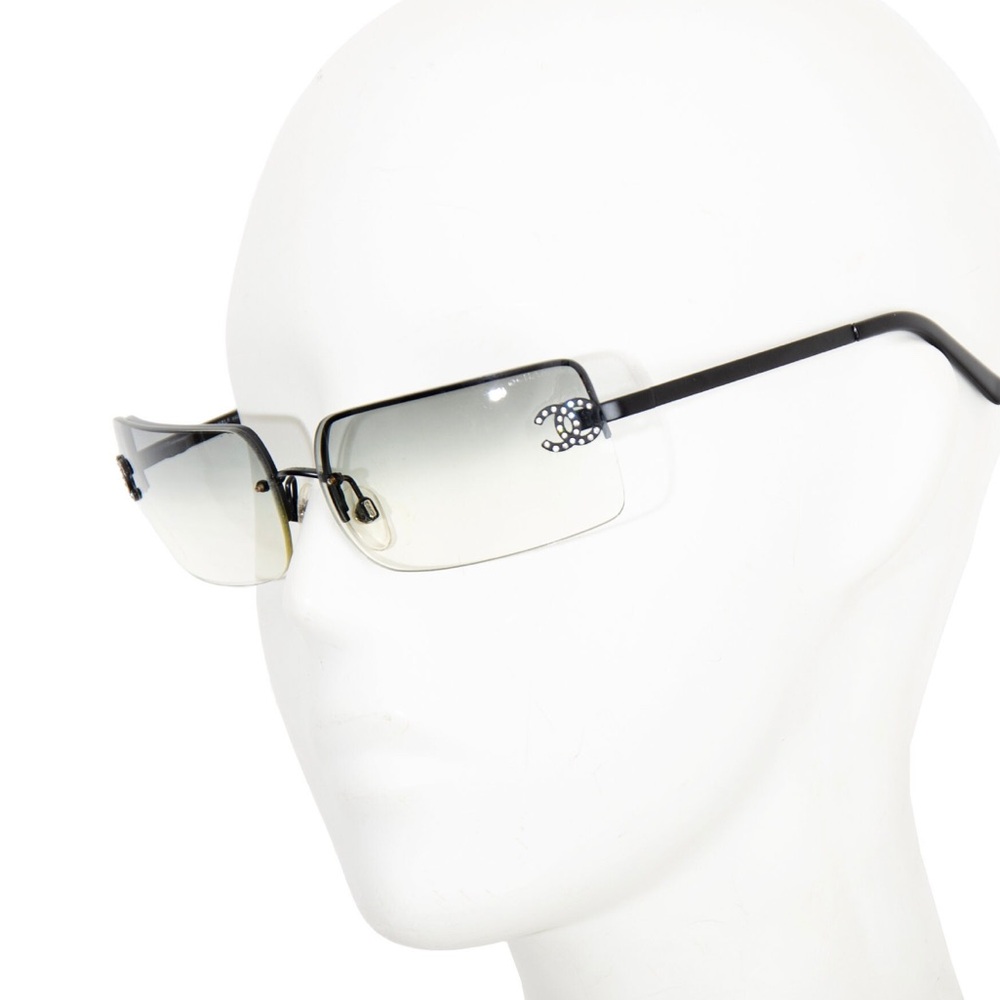 Chanel Y2K Diamante ๐ Crystal CC Logo Sunglasses Smoke ๐จ Gray - Picture 15 of 17